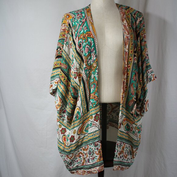Alya Kimono Vest Multi Color Open Front Cover Up Shrug Boho Size Small Rayon - Picture 1 of 10
